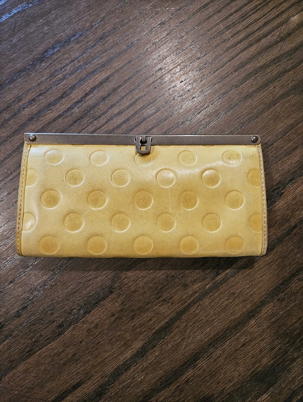 Fossil Lime Green Leather Wallet